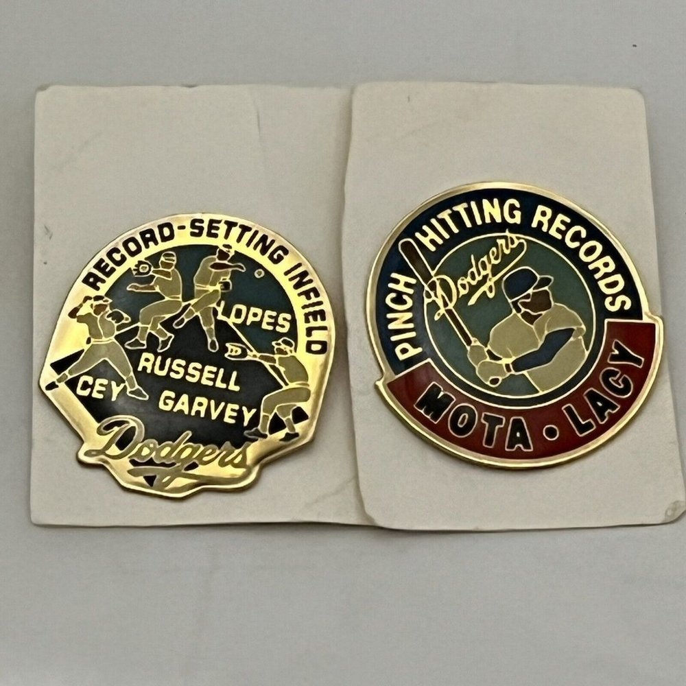 Vintage 1991 Unocal 76 MLB Los Angeles Dodgers Pins 1 & 2 Mota Russell Garvey